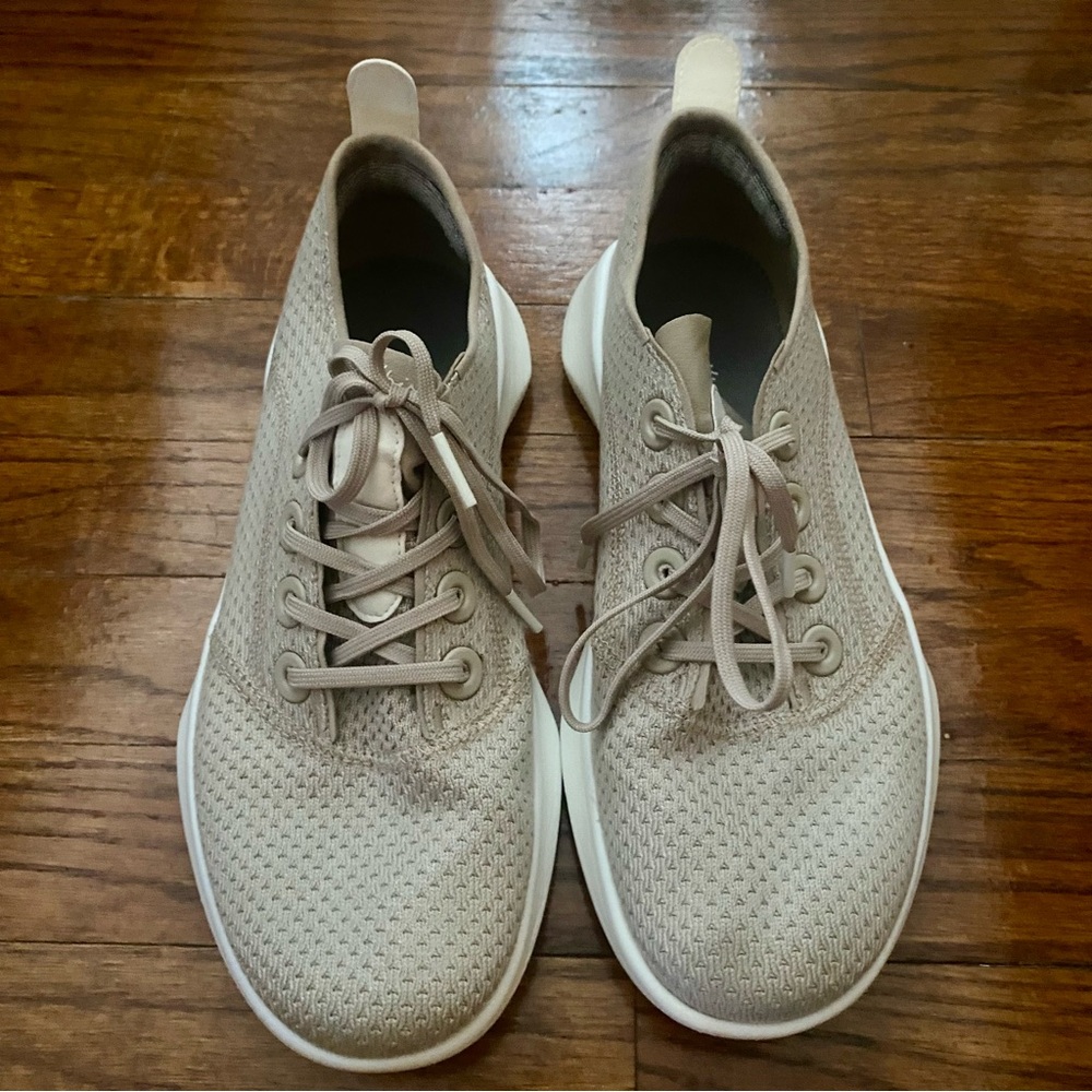 Allbirds SuperLight Tree Runners Beige Knit Sneakers - Picture 2 of 7